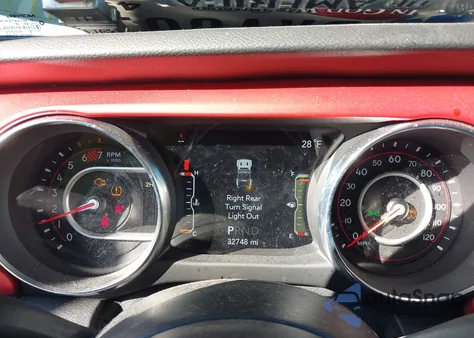 2021 Jeep Wrangler Rubicon 4X4 from USA, damaged, VIN 1C4HJXCN1MW611996